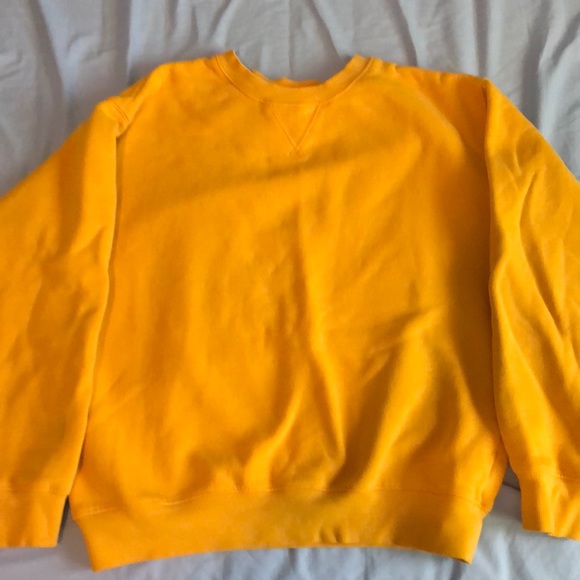 Yellow Crewneck Small - Picture 1 of 2